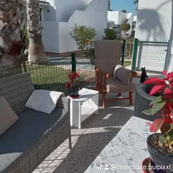 Venta bungalow en San Juan de los Terreros - Imagen 2