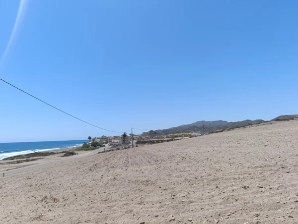 Proyecto a la venta en primera línea de playa en camping Pozo esparto(Almería) - Imagen 17